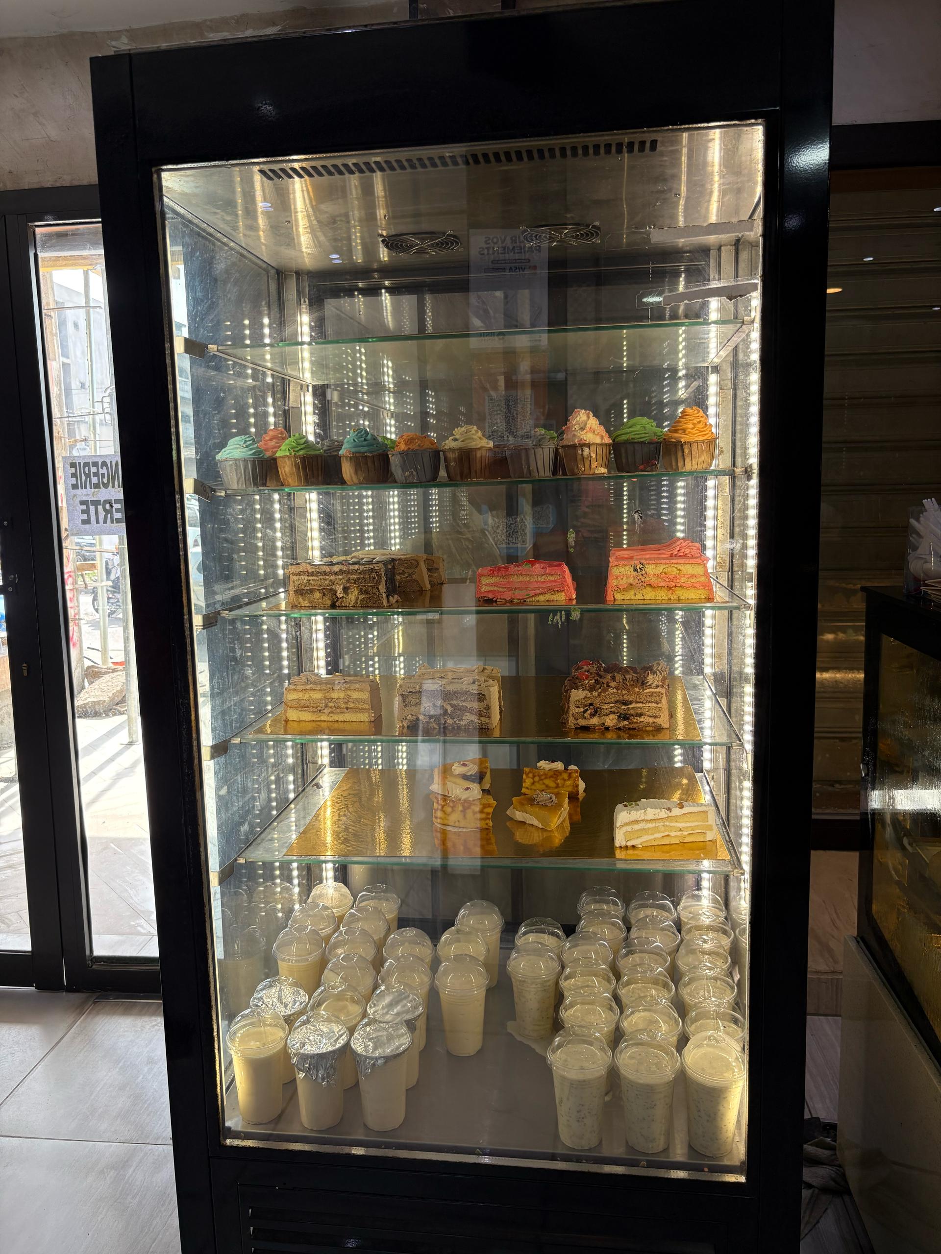 Pâtisserie-Boulangerie-Viennoiserie KIMI Abidjan Yopougon Cote d'Ivoire